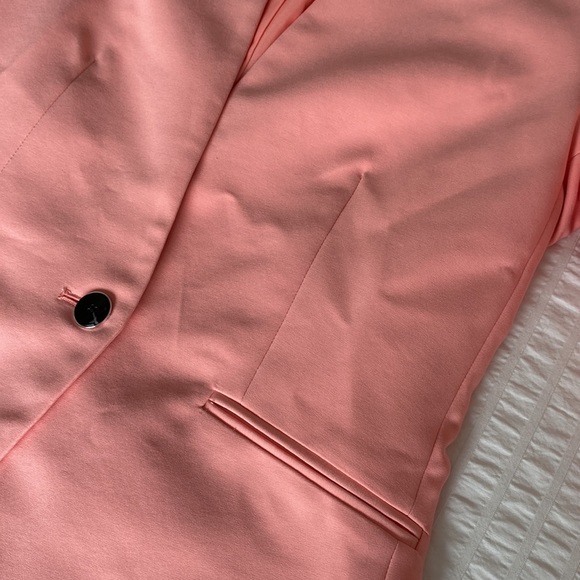 Peach Blazer - Picture 3 of 6